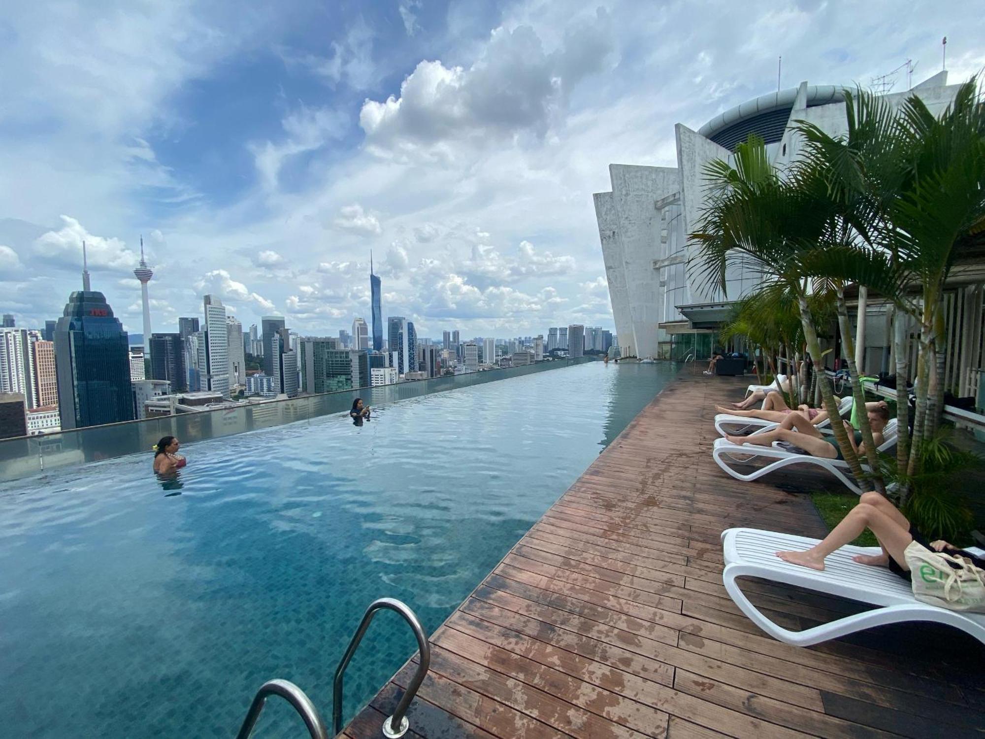 Kl Infinity Luxury Skypool Hostel Kuala Lumpur Exterior photo